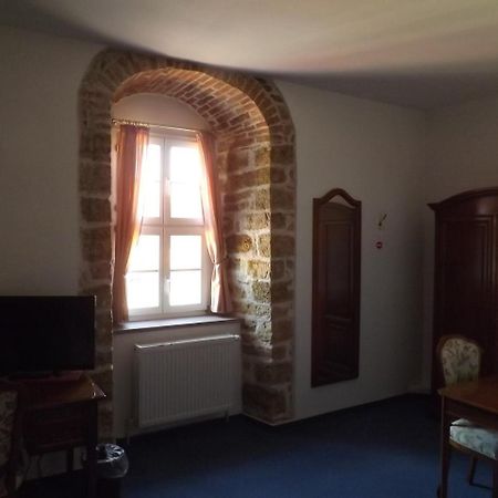 Hotel "Zur Sonne" Querfurt Екстериор снимка